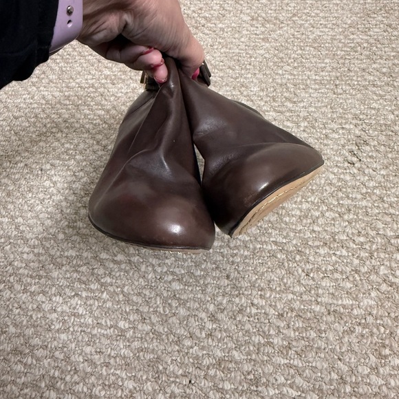 Vince Camuto - Chrissa Booties / Ankle Boots - Brown & Gold size 10 - Picture 11 of 11